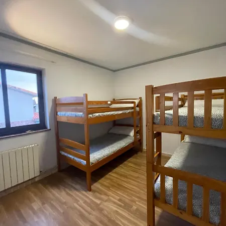 Eco-hostel La Casa Hostel Poo De Llanes