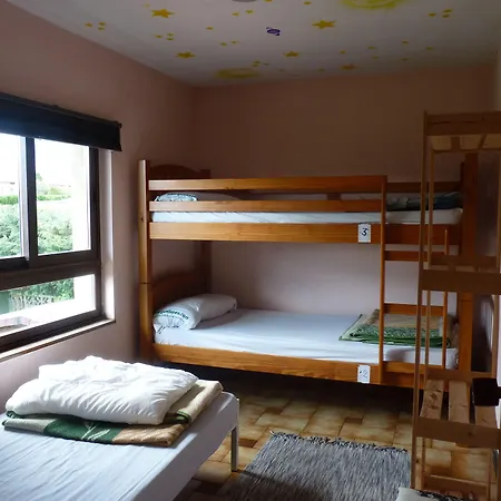 Eco-hostel La Casa ホステル ポオ・デ・リャネス