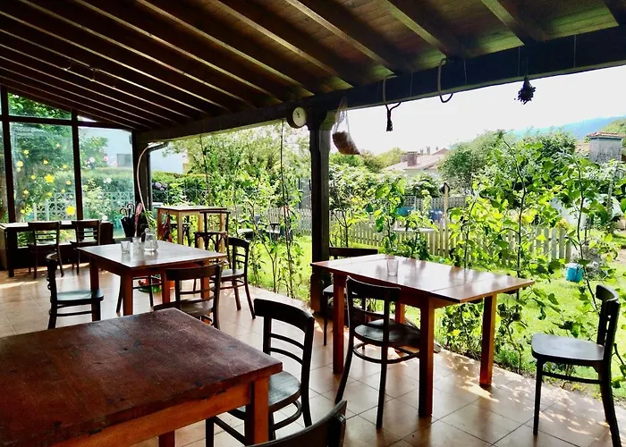 Eco-hostel La Casa 旅馆